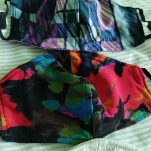 Colorful Face Masks Set - Picture 6 of 11